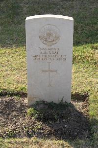 Ismailia War Memorial Cemetery - Gray, Reginald Kendall